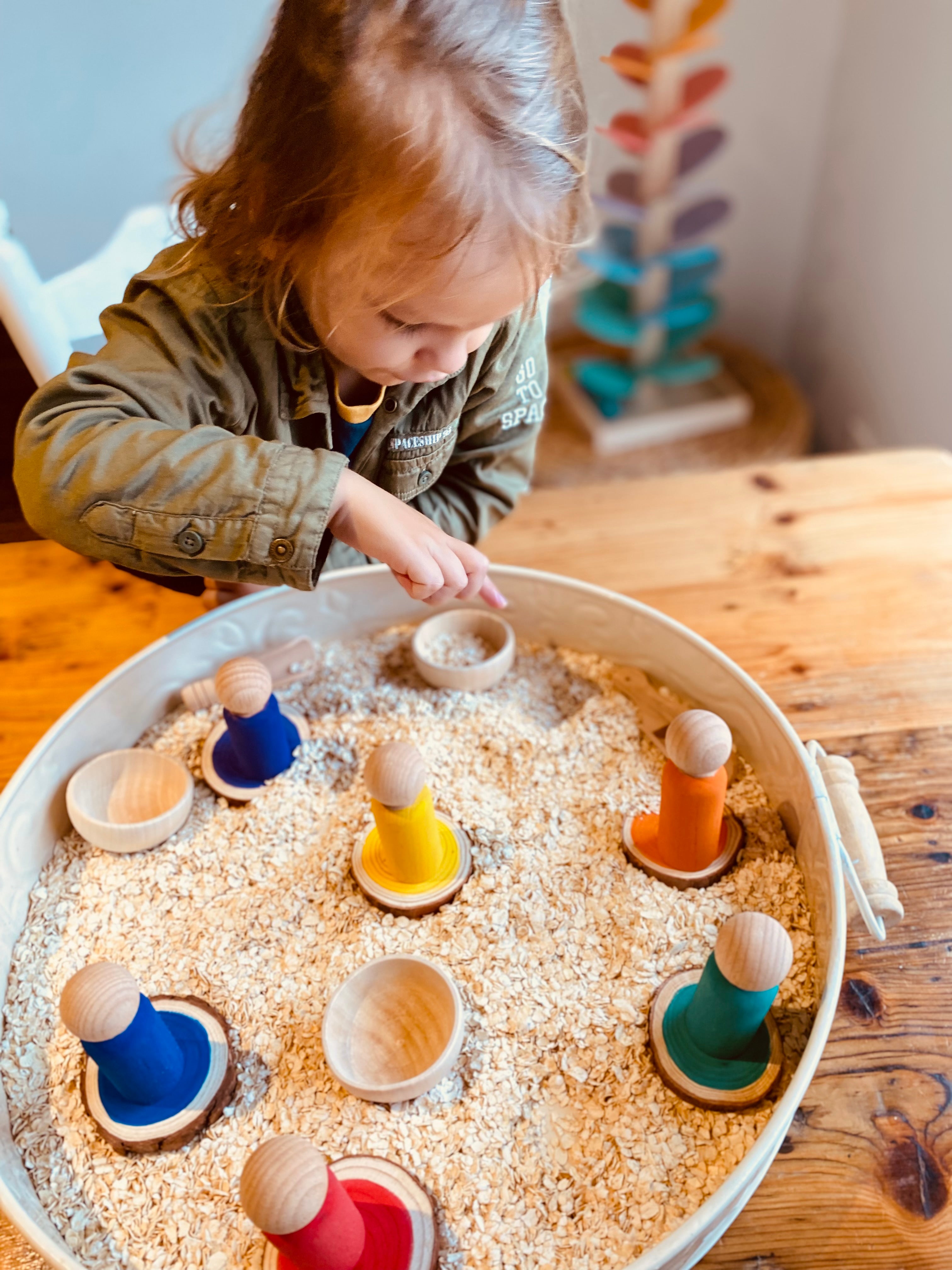 Little Big Minds DIY peg dolls set (only peg dolls with hats and pastel paint left)