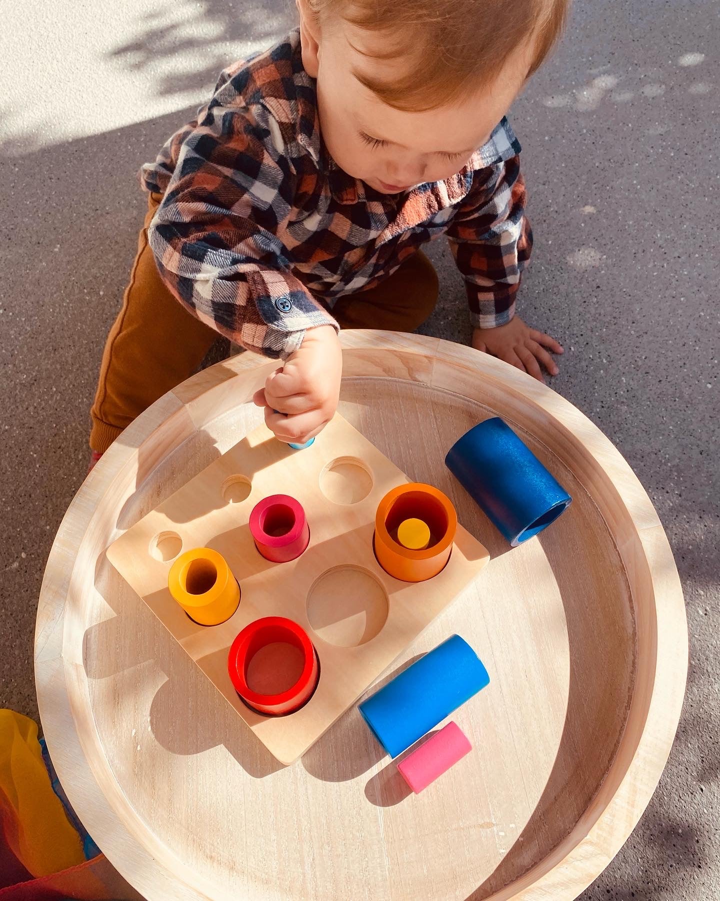 Montessori nesting cylinder board